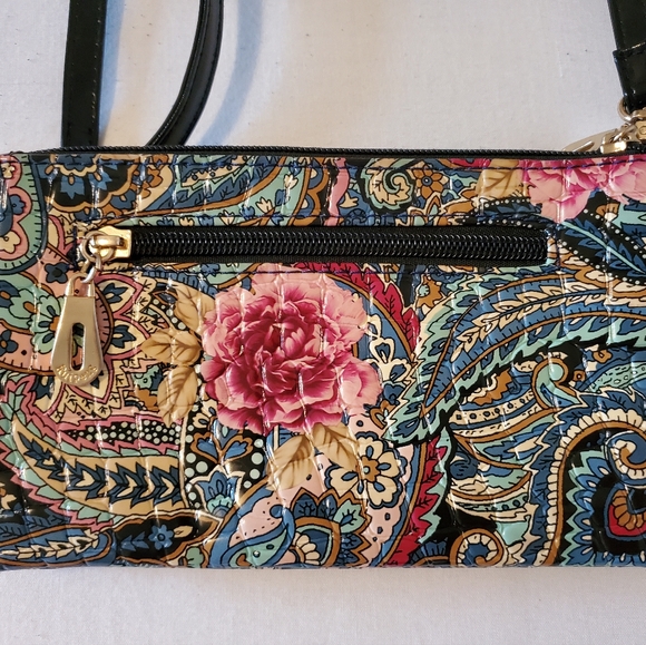 Selling Beautiful Floral Dual Zip Crossbody Purse - Picture 5 of 12